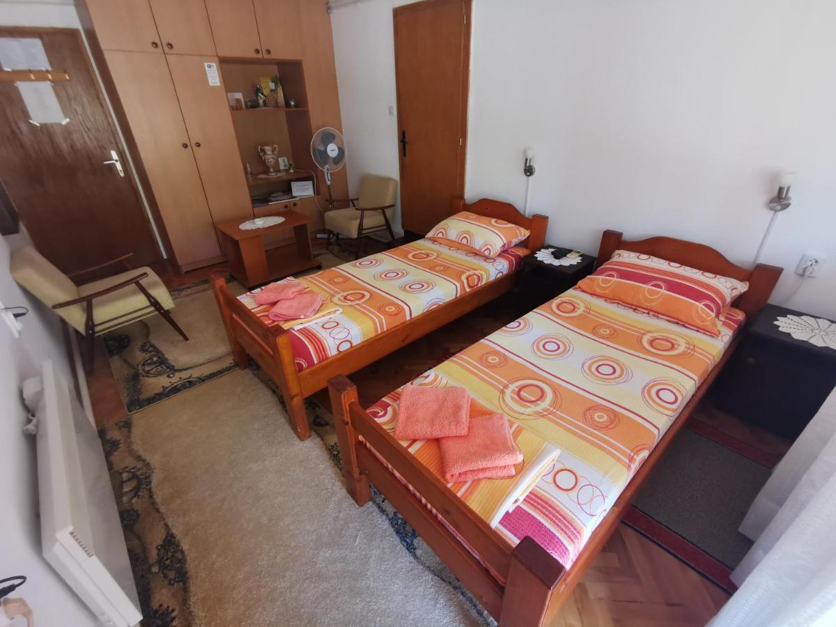 Apartments Domacinstvo Nikolic Valjevo Exteriér fotografie