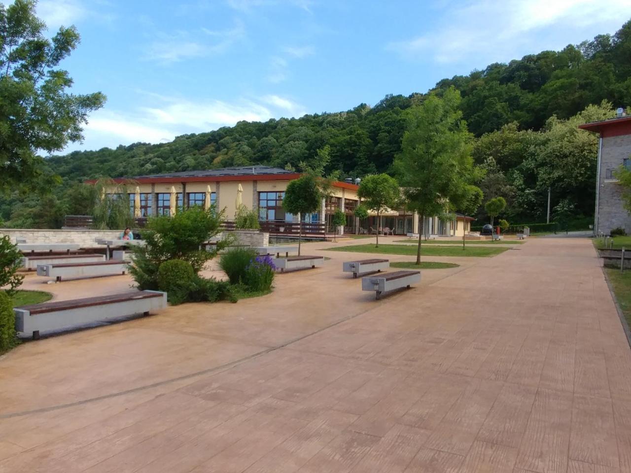 Apartments Domacinstvo Nikolic Valjevo Exteriér fotografie